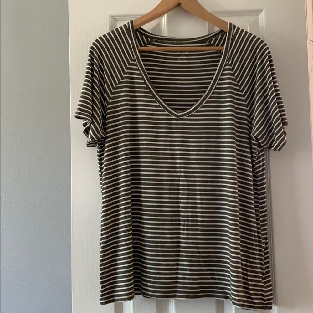 Soft and Sexy v neck by American Eagle Outfitters
